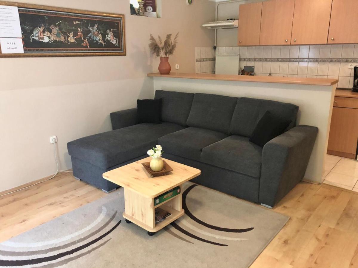 Tulipan Apartman Erlau Exterior foto